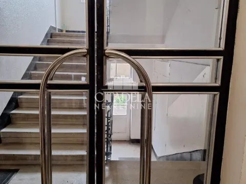 Rent, one bedroom apartment, 46m², Stari Grad, Beograd - image 5