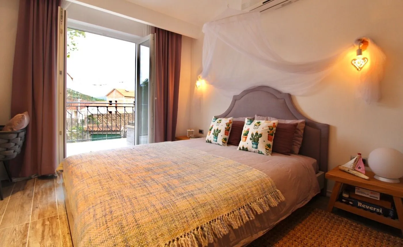 Prodaja, kuća, 132m², Luštica, Tivat