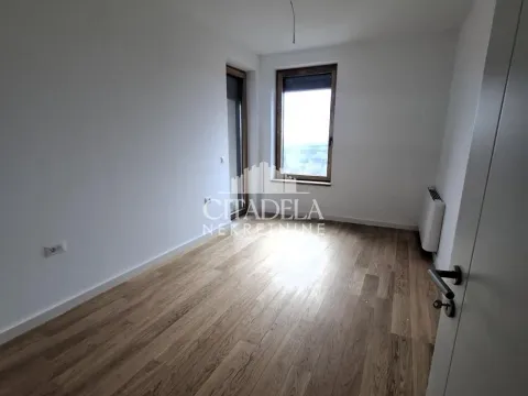 Prodaja, četvorosoban stan, 115m², Banovo Brdo, Beograd - image 3