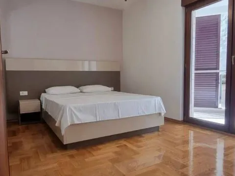 Prodaja, dvosoban stan, 130m², Bečići, Budva - image 8