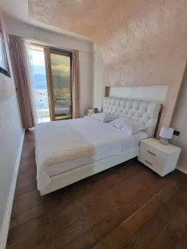 Rent, one bedroom apartment, 44m², Centar, Budva - image 8