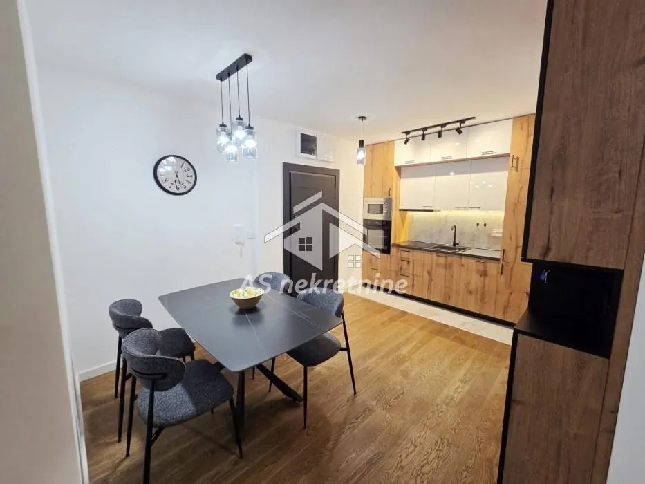 Izdavanje, stan, 61m², Cvetkova Pijaca, Zvezdara Sve Podlokacije