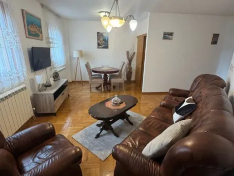 Izdavanje, jednosoban stan, 57m², Rozino, Budva - image 8