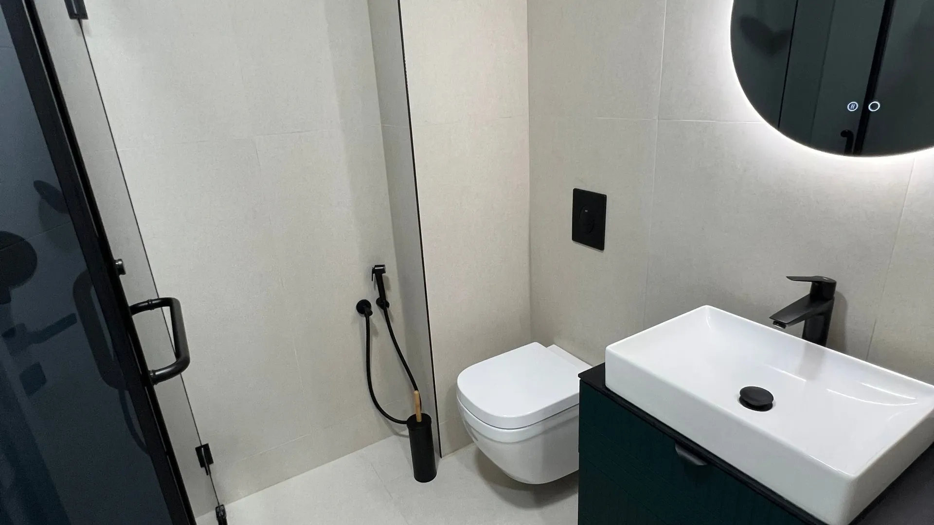 Rent, one bedroom apartment, 55m², Centar, Bar