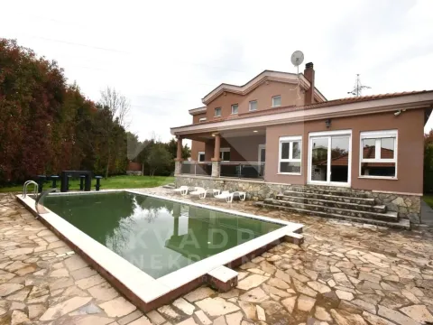 Izdavanje, kuća, 330m², Zeta, Podgorica - image 2