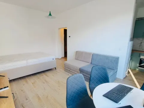Sale, one bedroom apartment, 26m², Bečići, Budva - image 4