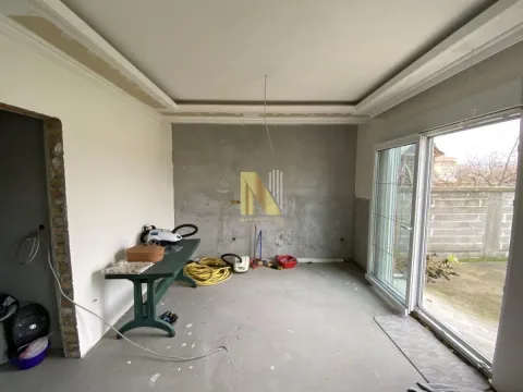 Prodaja, kuća, 304m², Centar, Žabljak - image 4