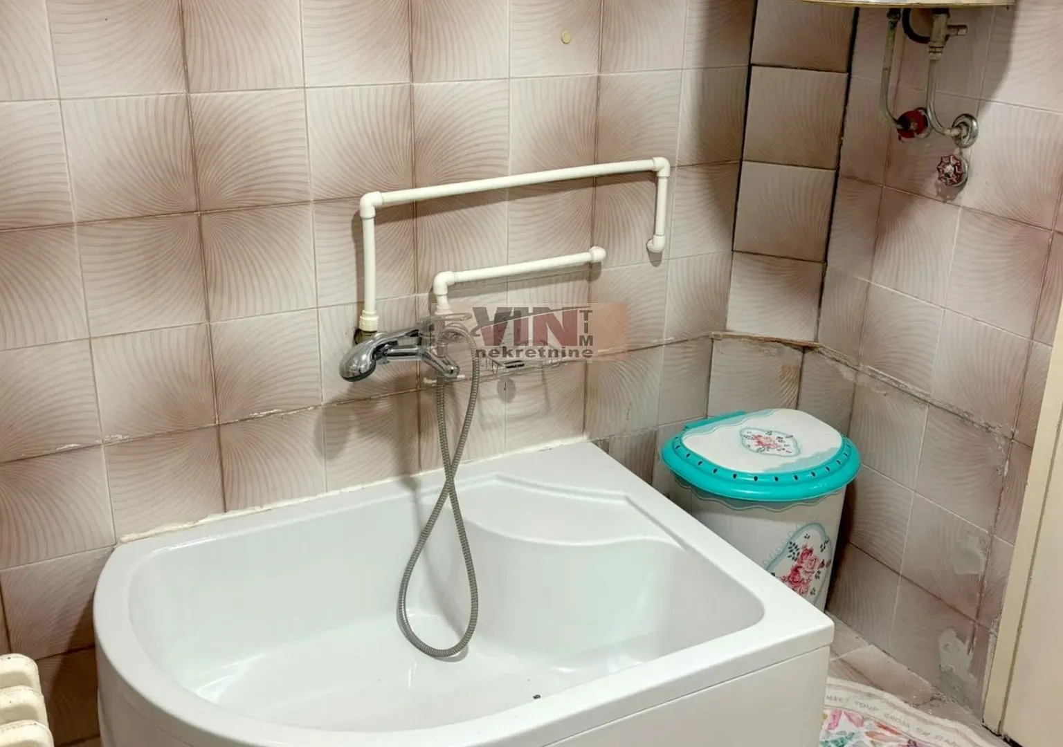 Prodaja, kuća, 280m², Kruševac, Srbija