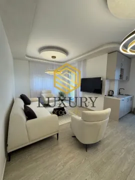 Prodaja, dvosoban stan, 74m², Bečići, Budva - image 1