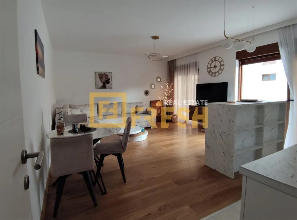 Rent, one bedroom apartment, 51m², Tivat, Crna Gora
