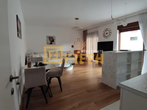 Izdavanje, jednosoban stan, 51m², Tivat, Crna Gora - image 6