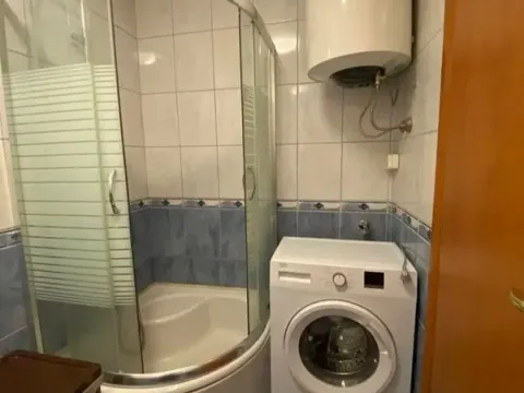 Rent, one bedroom apartment, 63m², Pobrežje, Podgorica - image 8