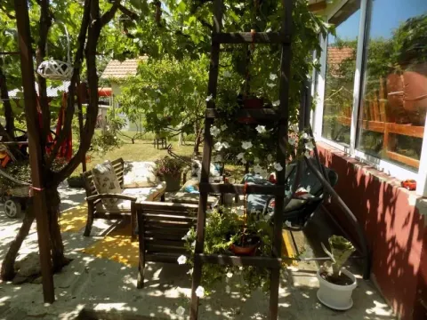 Sale, house, 110m², Ćuprija, Srbija - image 23