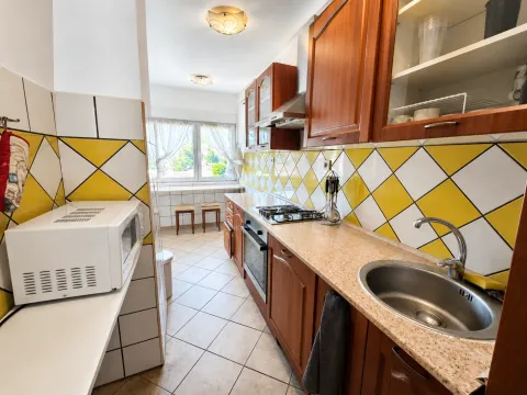 Izdavanje, jednosoban stan, 75m², Centar, Tivat - image 5
