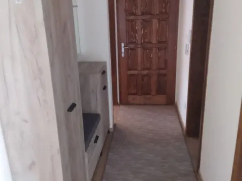 Izdavanje, trosoban stan, 75m², Autokomanda, Voždovac Sve Podlokacije - image 10