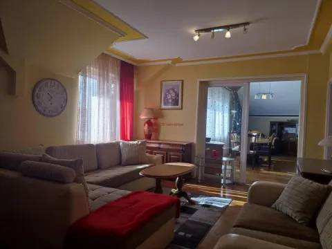 Sale, house, 348m², Centar, Subotica - image 26