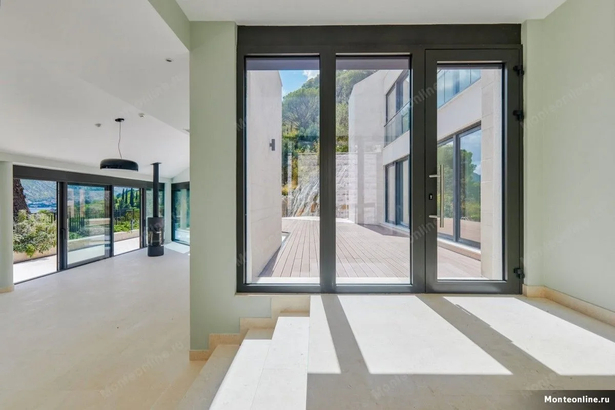 Sale, house, 479m², Prčanj, Kotor