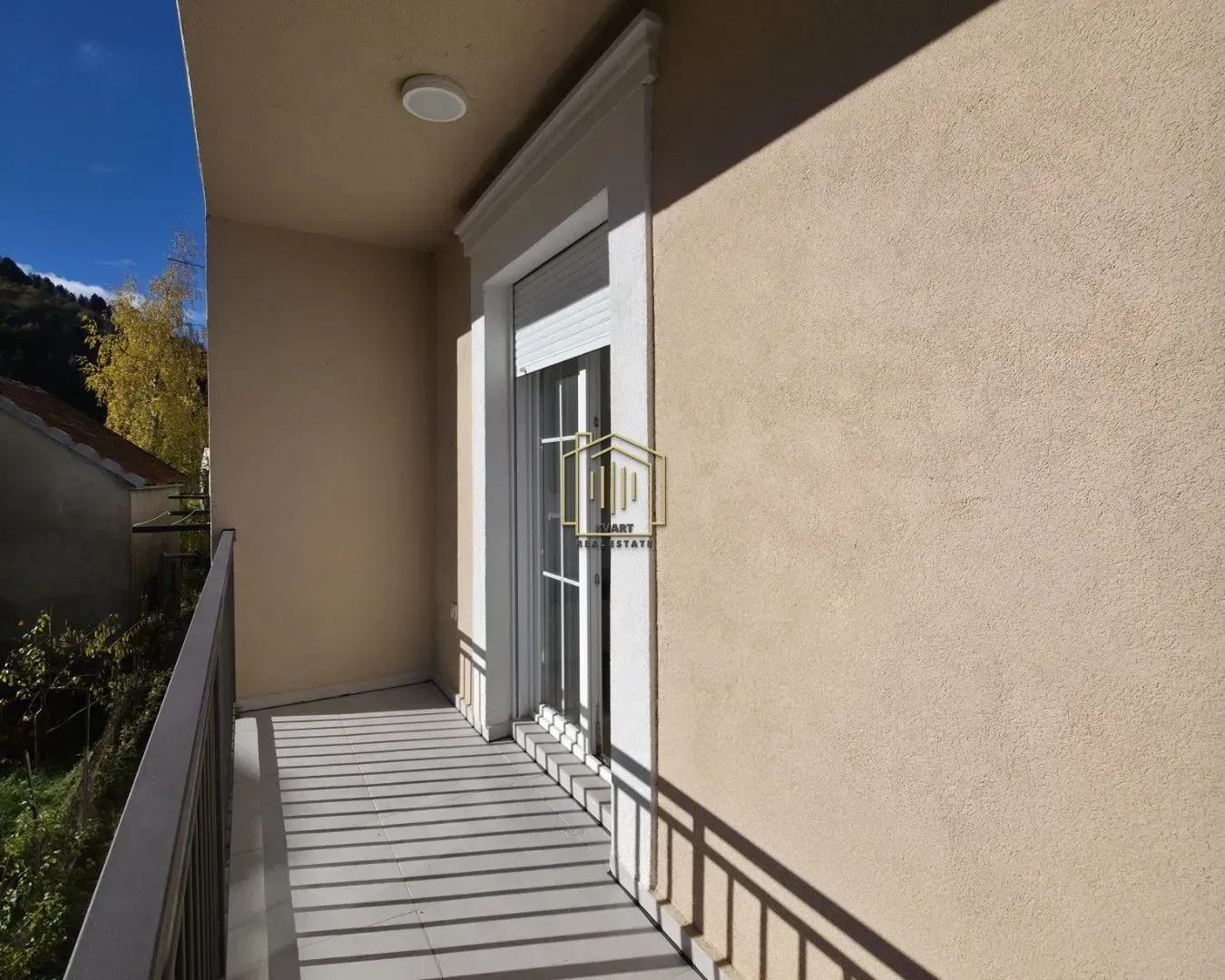 Prodaja, dvosoban stan, 64m², Cetinje, Crna Gora