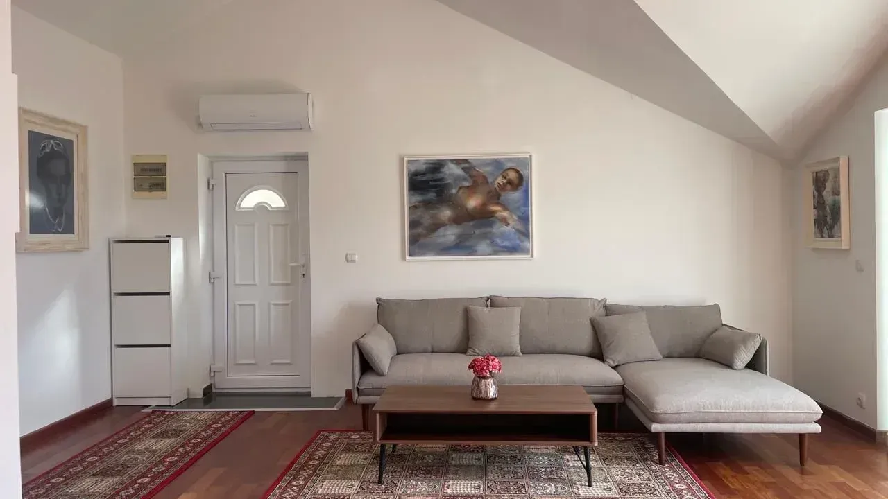 Rent, apartment, 60m², Tivat, Crna Gora