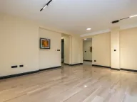 Izdavanje, trosoban stan, 110m², Zagorič, Podgorica - image 8