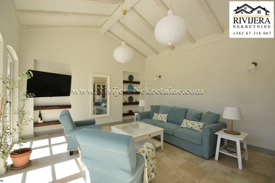 Prodaja, kuća, 184m², Baošići, Herceg Novi