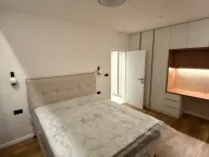 Izdavanje, kuća, 220m², Zagorič, Podgorica - image 10