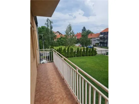 Prodaja, kuća, 410m², Pantelej, Niš - image 31