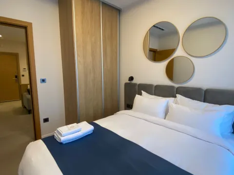 Izdavanje, trosoban stan, 85m², Kavač, Kotor - image 12