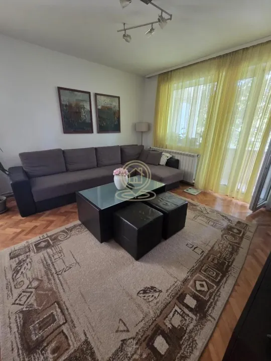 Sale, two bedroom apartment, 52m², Medijana, Niš