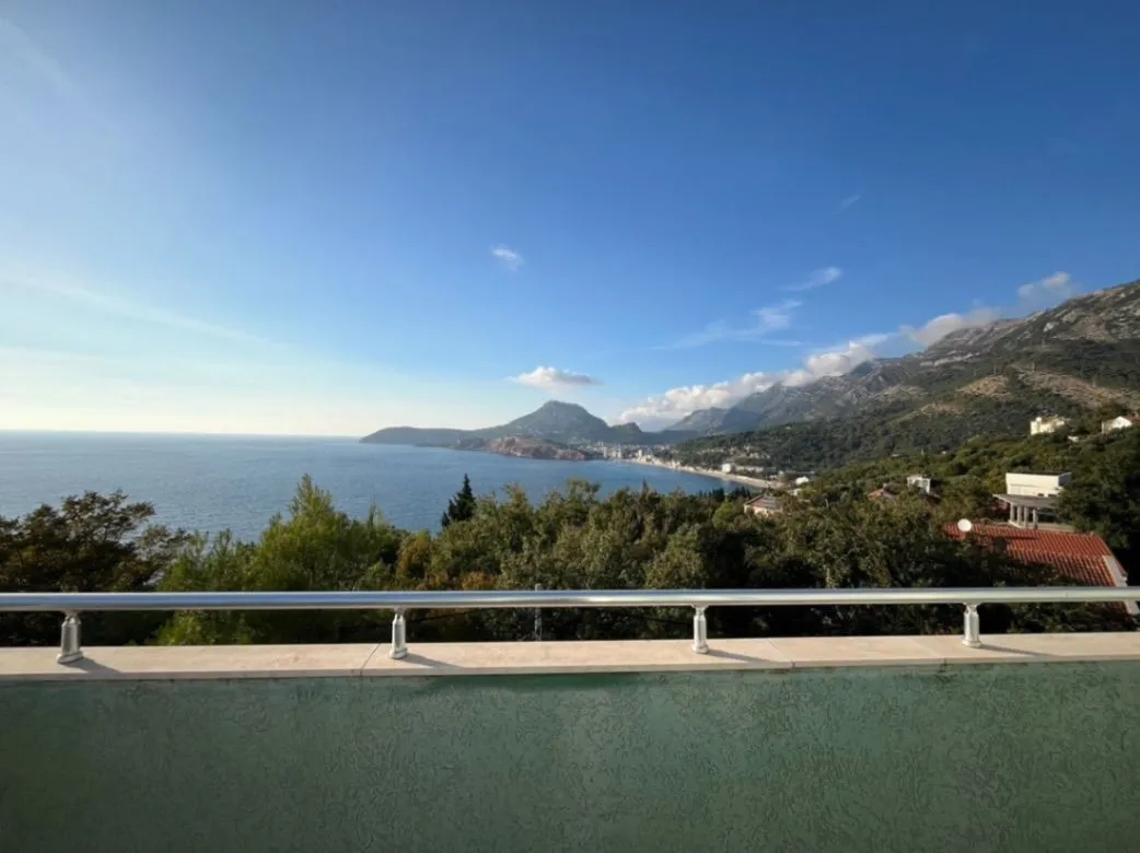 Rent, house, 400m², Ratac, Bar