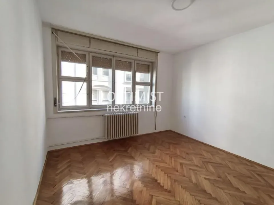 Prodaja, dvosoban stan, 58m², Vračar Sve Podlokacije, Beograd