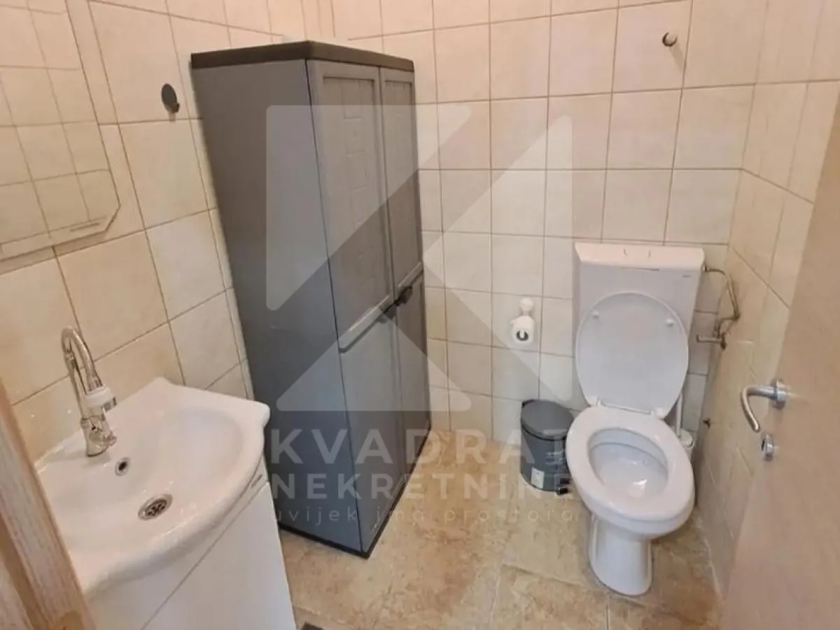 Rent, office space, 35m², Centar, Podgorica