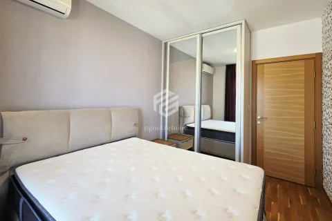 Prodaja, dvosoban stan, 63m², City Kvart, Podgorica - image 9