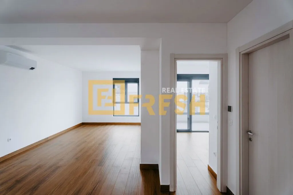 Rent, hospitality venue, 1600m², Budva, Crna Gora