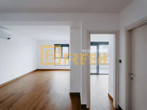 Izdavanje, ugostiteljski objekat, 1600m², Budva, Crna Gora - image 29