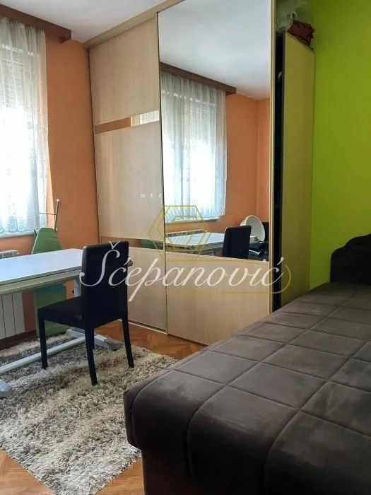 Izdavanje, stan, 62m², Grbavica, Novi Sad Sve Podlokacije