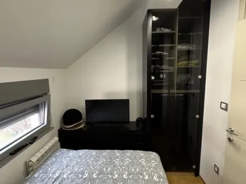 Rent, two bedroom apartment, 36m², Čubura, Beograd - image 13