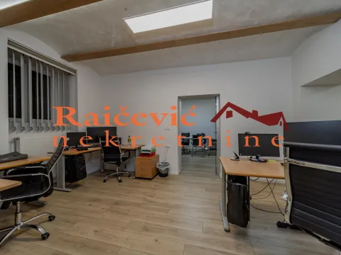 Prodaja, četvorosoban stan, 84m², Stari Grad, Beograd - image 11