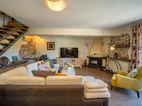 Prodaja, kuća, 170m², Milovići, Tivat - image 5