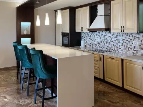 Sale, house, 200m², Šušanj, Bar - image 4