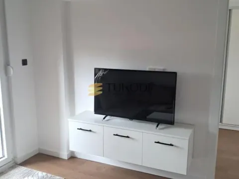 Izdavanje, jednosoban stan, 40m², Podbara, Novi Sad Sve Podlokacije - image 2