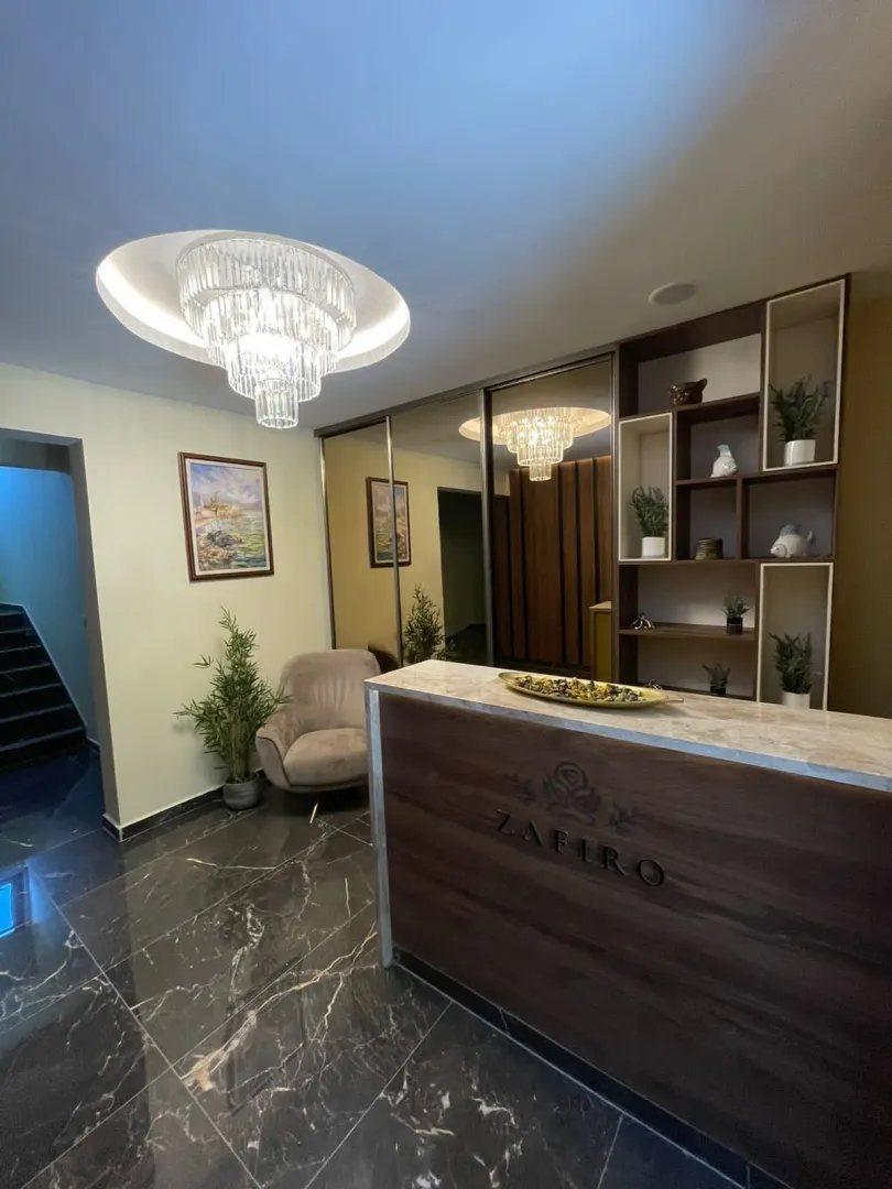 Izdavanje, jednosoban stan, 40m², Bečići, Budva