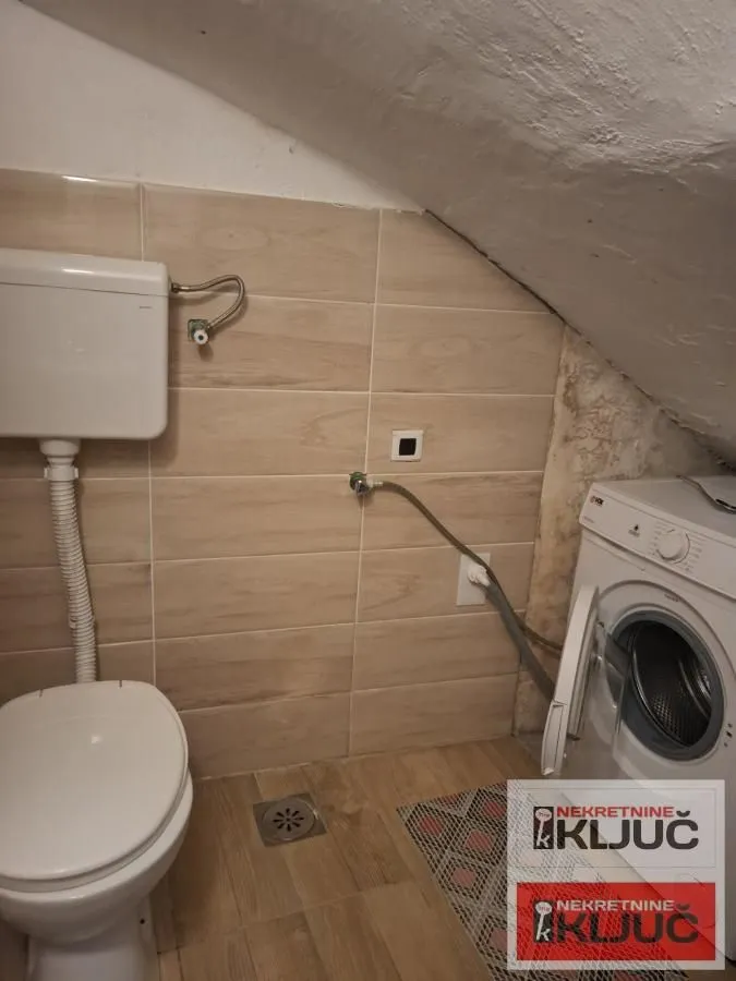 Izdavanje, jednosoban stan, 45m², Centar, Novi Sad