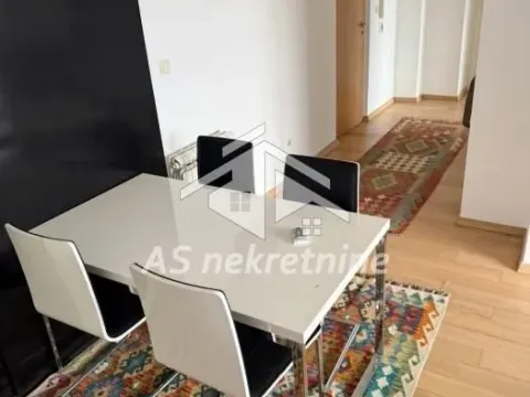 Izdavanje, trosoban stan, 73m², Vračar Sve Podlokacije, Beograd - image 7