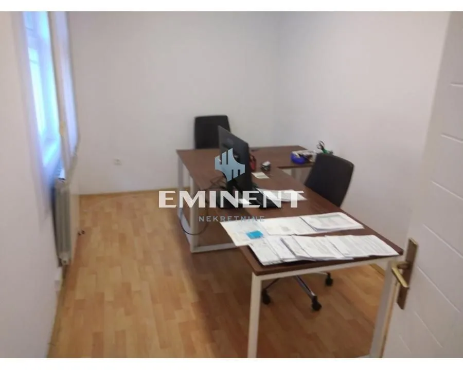 Rent, office space, 150m², Altina, Beograd