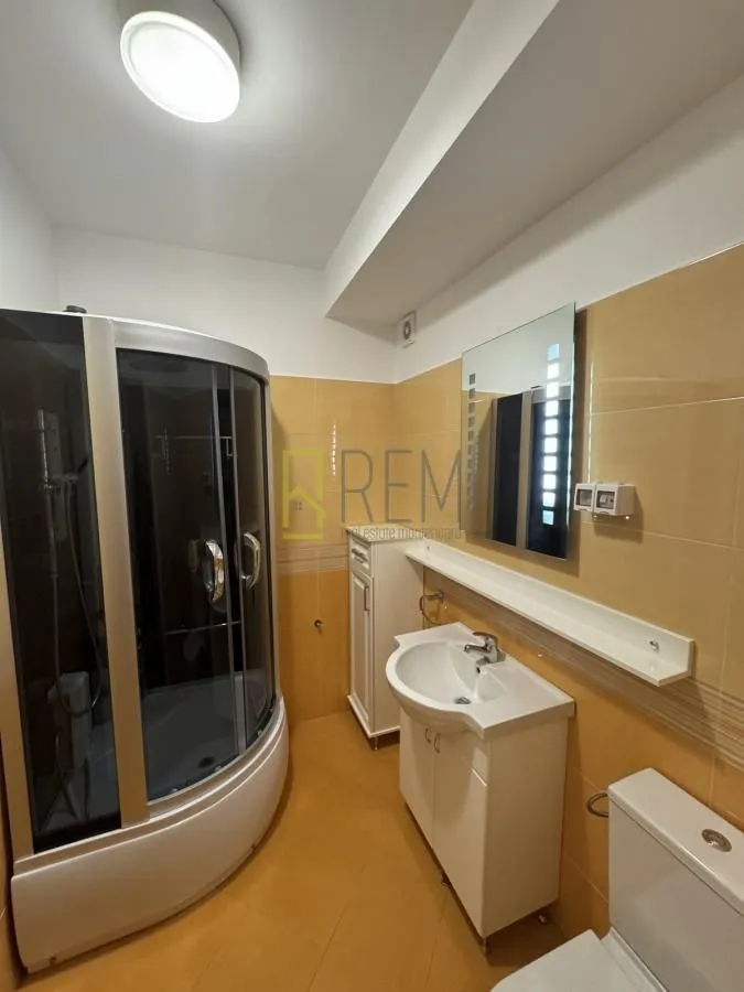 Rent, three bedroom apartment, 161m², Gorica C, Podgorica