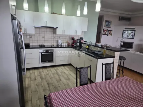 Prodaja, kuća, 414m², Višnjička Banja, Palilula Sve Podlokacije - image 5