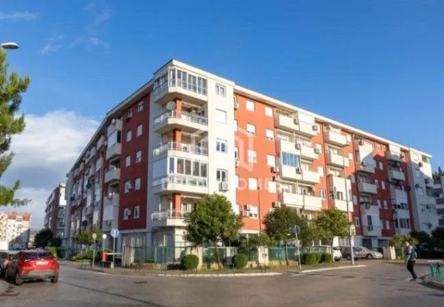 Izdavanje, jednosoban stan, 55m², Ljubović, Podgorica