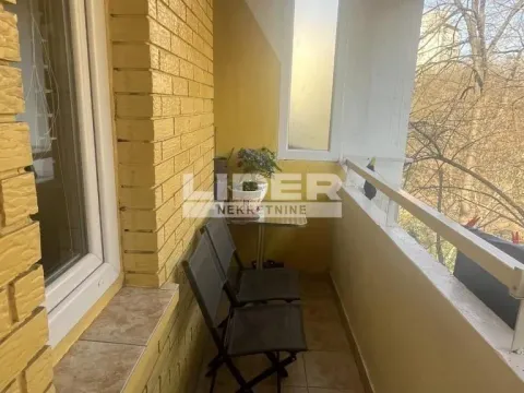 Sale, two bedroom apartment, 67m², Novi Beograd Blok 37, Novi Beograd Sve Podlokacije - image 8