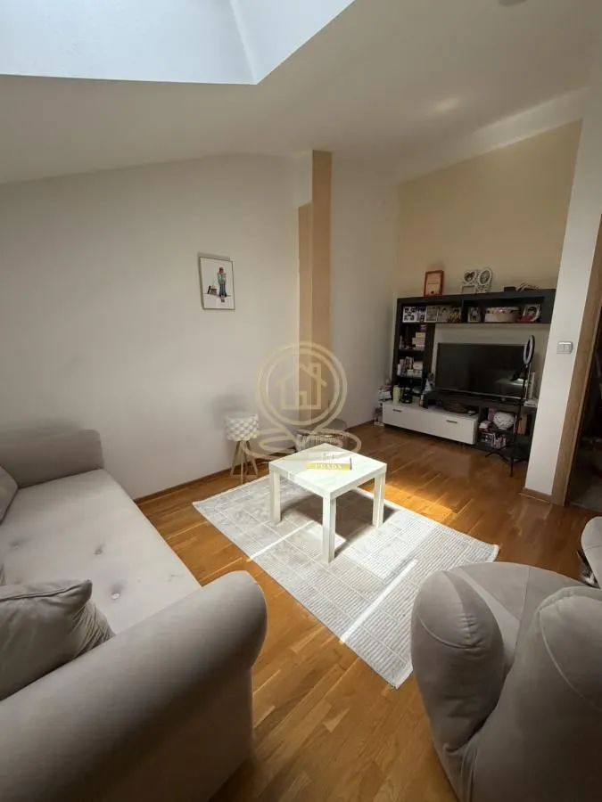 Prodaja, četvorosoban stan, 110m², Pivara, Kragujevac